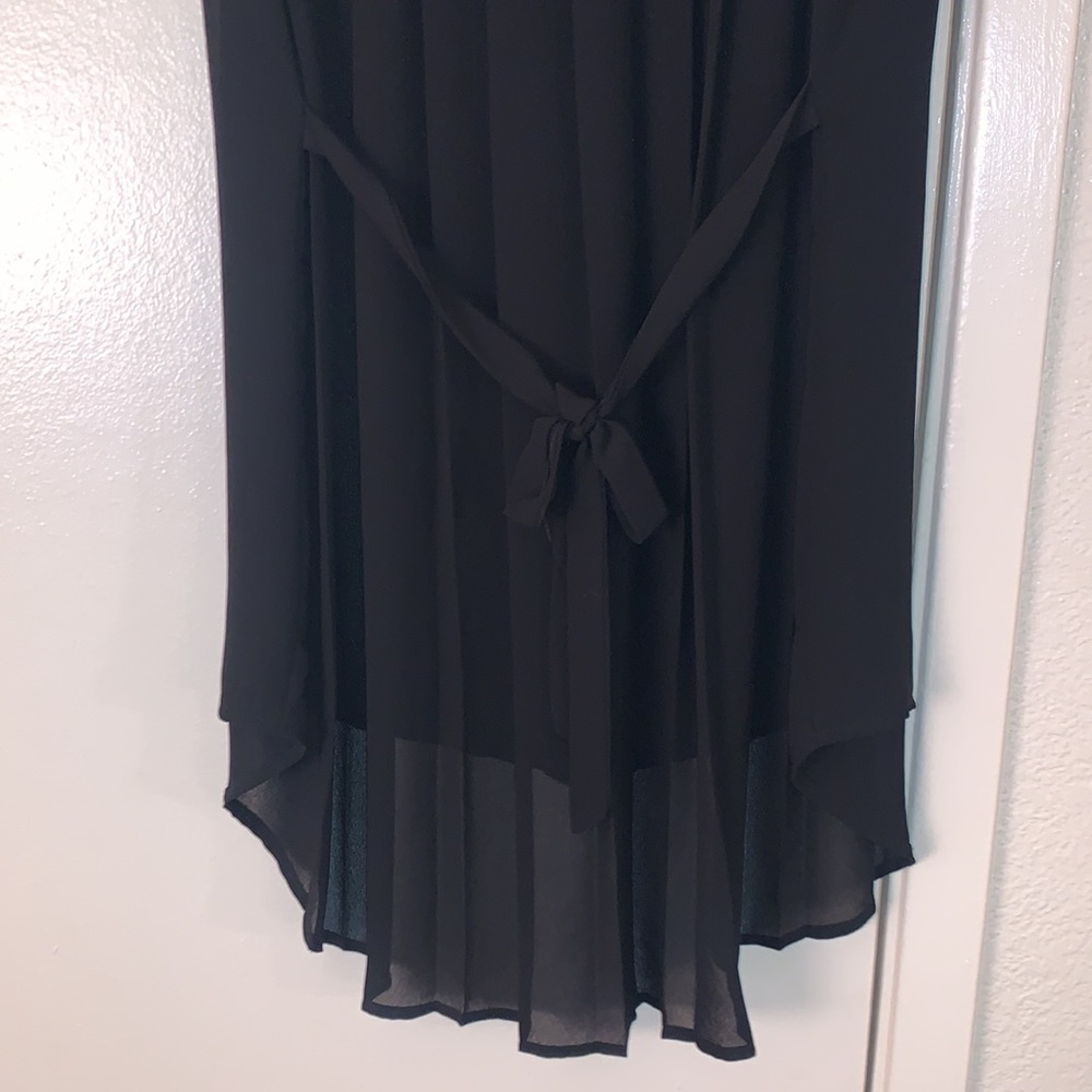 Cach’e Blouse - Picture 5 of 6